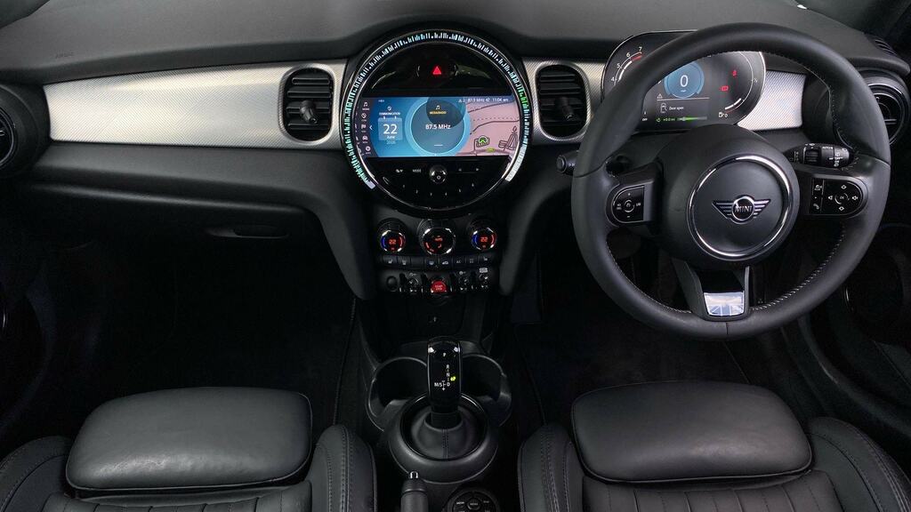 Mini Hatch 1.5 Cooper Exclusive Comfortnav Pack CP71HZT Grey #4