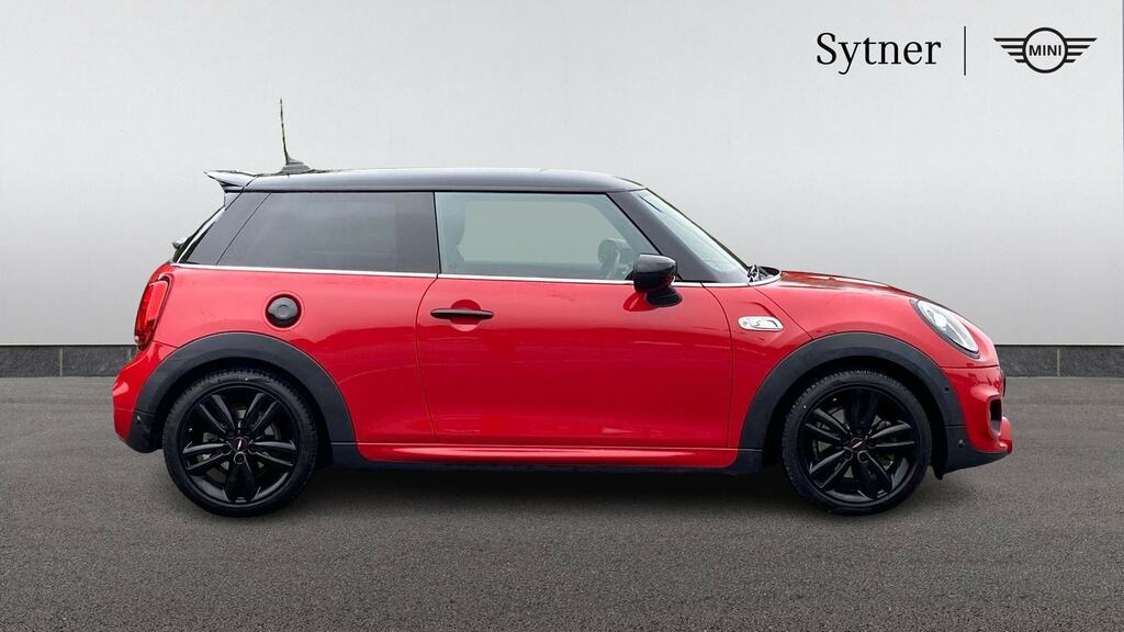 Mini Hatch 2.0 Cooper S Sport II Comfortnav Pack Red #3