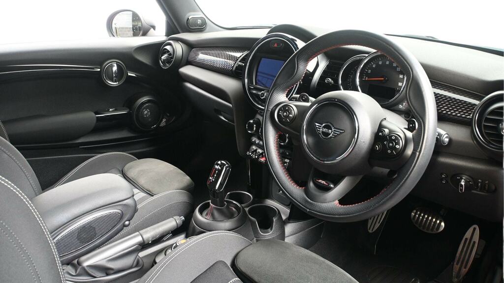 Mini Hatch 2.0 Cooper S Sport II Comfortnav Pack DV19CWR Red #6