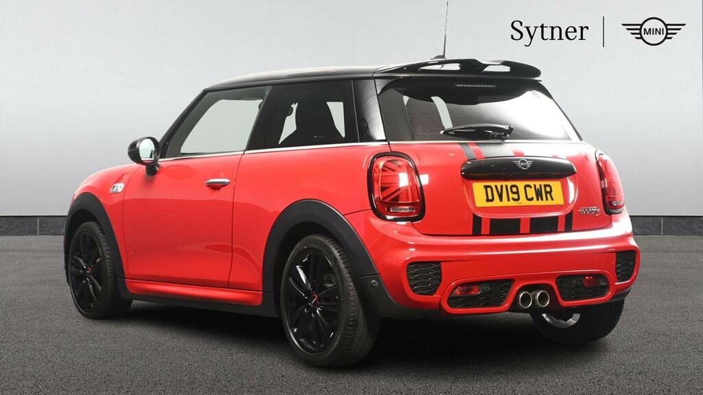 Mini Hatch 2.0 Cooper S Sport II Comfortnav Pack DV19CWR Red #2