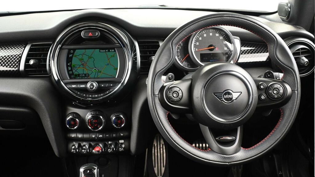 Mini Hatch 2.0 Cooper S Sport II Comfortnav Pack DV19CWR Red #5