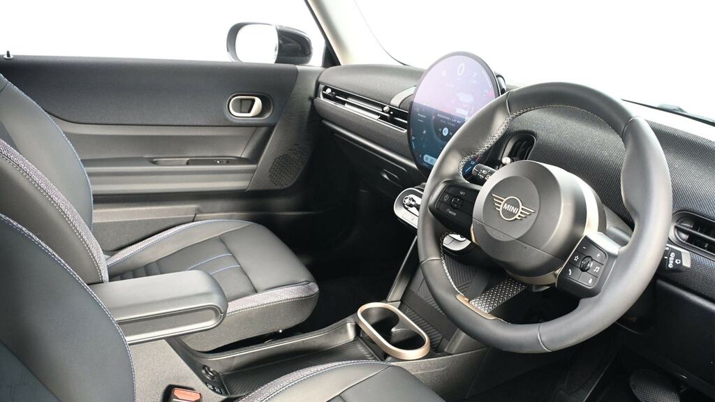 Mini Hatch 1.5 C Classic Black #6