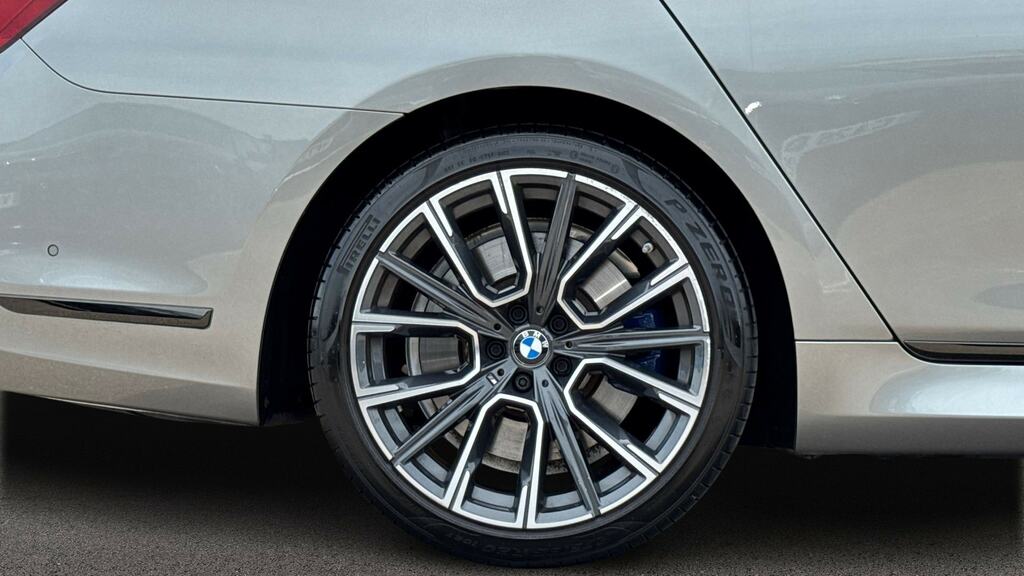 BMW 7 Series 740Ld Xdrive Mht Grey #14