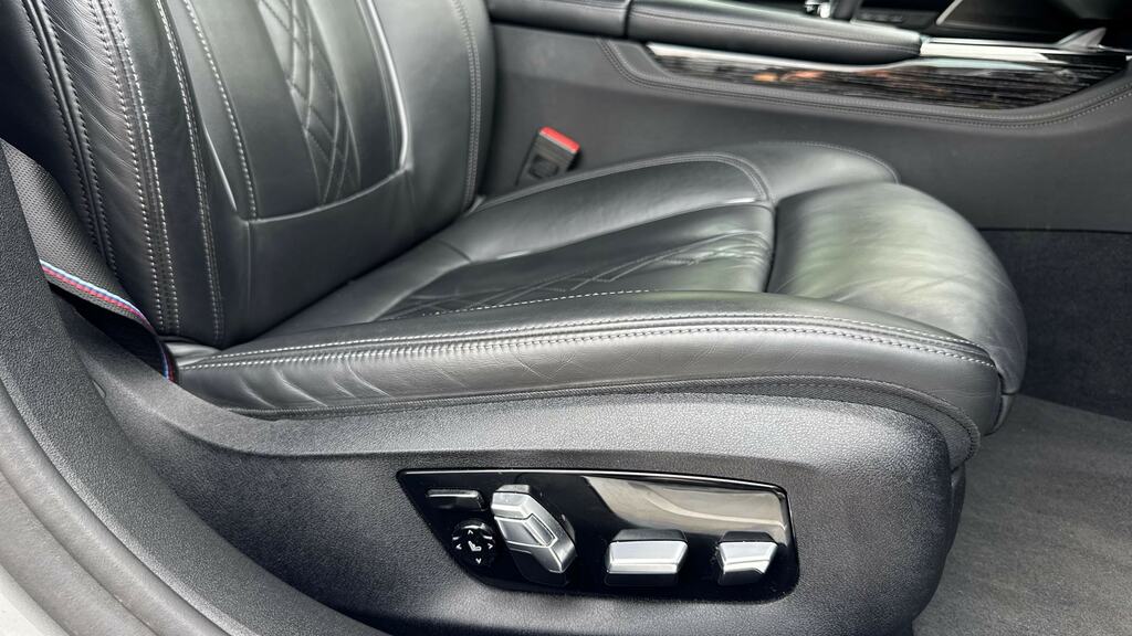 BMW 7 Series 740Ld Xdrive Mht Grey #24