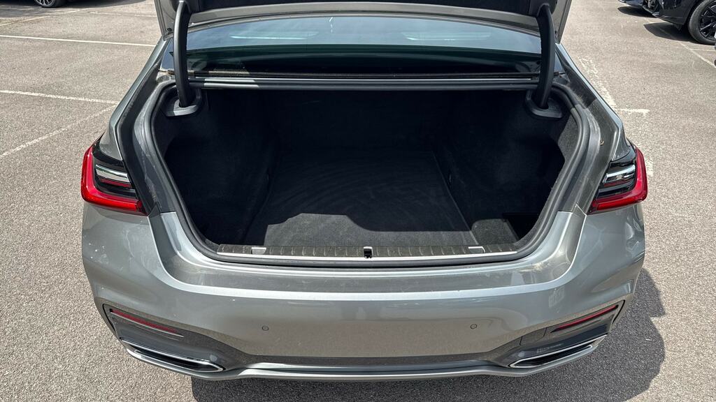 BMW 7 Series 740Ld Xdrive Mht Grey #13