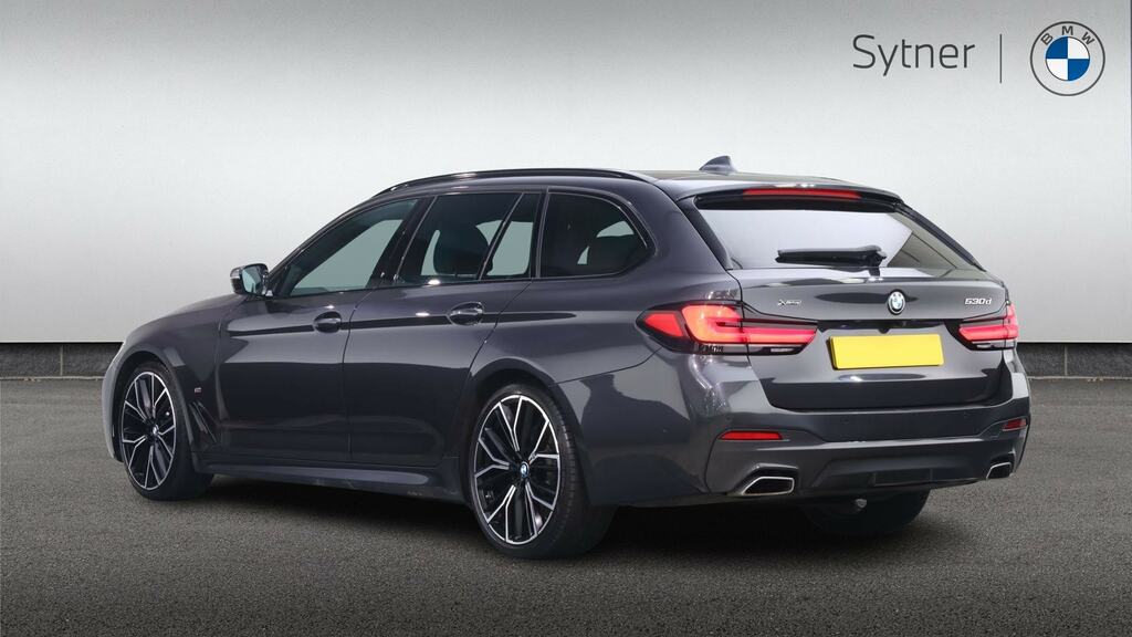 BMW 5 Series 530D Xdrive Mht M Sport BG72LDL Grey #2