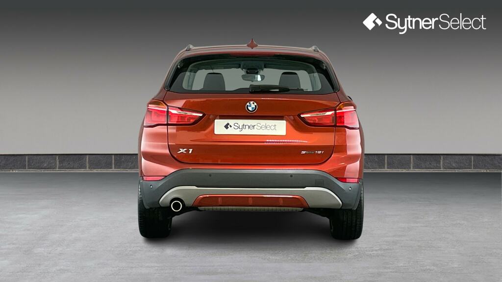 BMW X1 Sdrive 18I Sport Orange #5