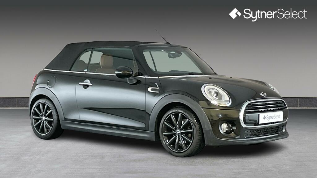 Mini Convertible 1.5 Cooper Chili Pack Black