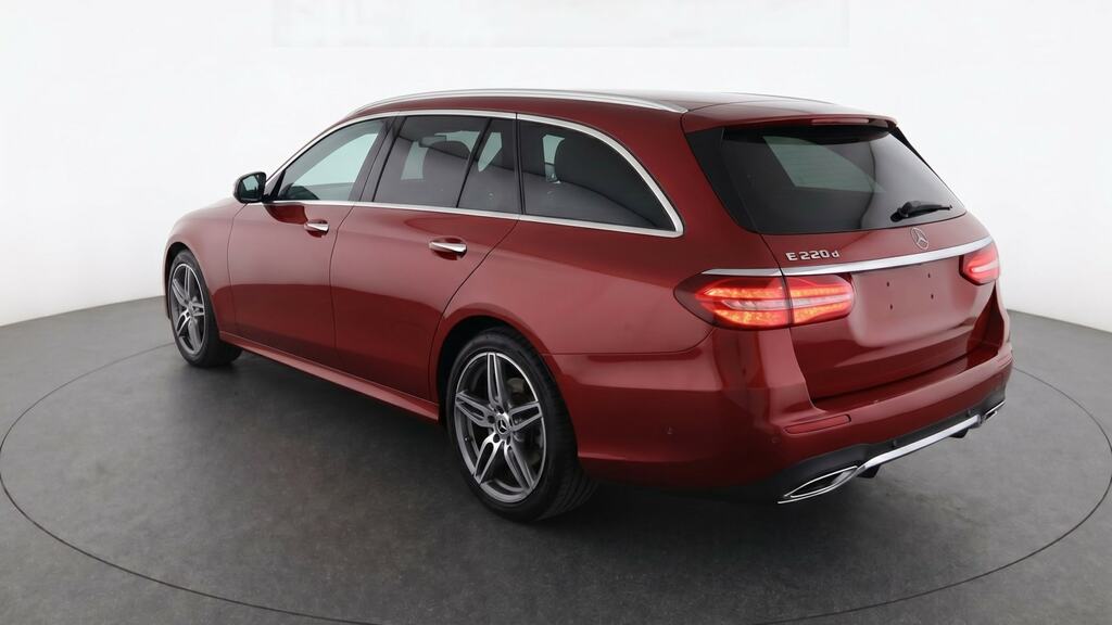 Mercedes-Benz E Class E220d Amg Line Premium 9G-tronic Red #3