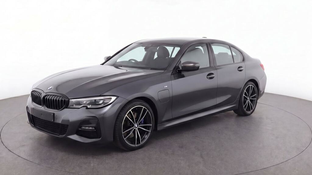 BMW 3 Series 330E M Sport Step FD21ERU White #2