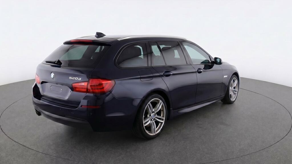 BMW 5 Series 520D M Sport Step Black #4