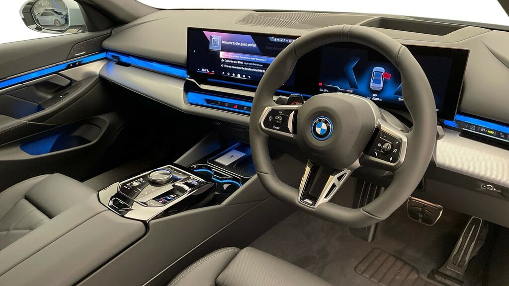 BMW i5 250Kw Edrive40 M Sport Pro 84Kwh Grey #6