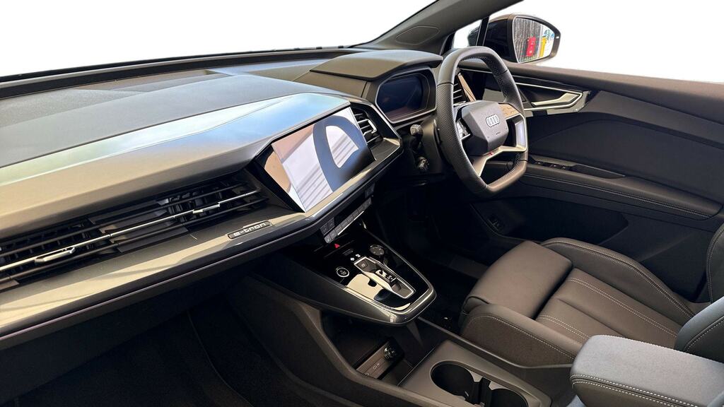 Audi Q4 E Tron 210Kw 45 82Kwh Black Edition Black #2