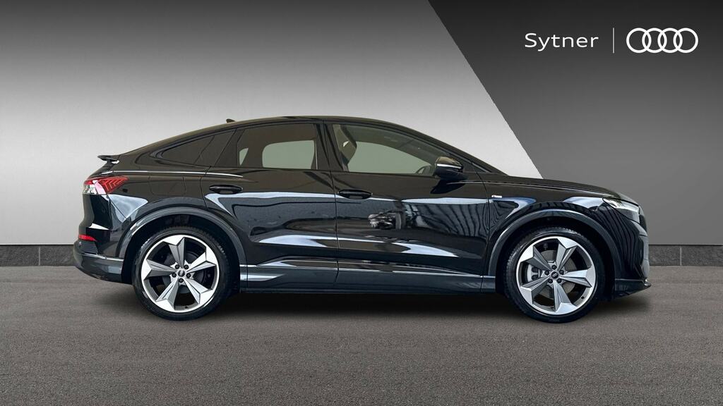 Audi Q4 E Tron 210Kw 45 82Kwh Black Edition Black #4