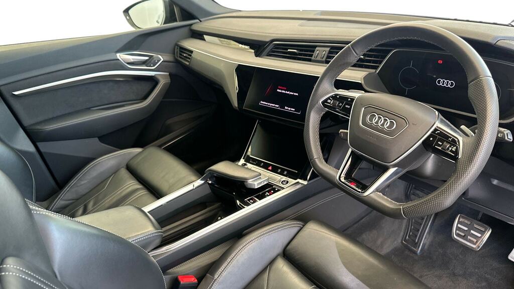 Audi Q8 e tron 250Kw 50 Quattro 95Kwh Black Edition Grey #6