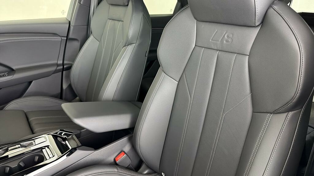 Audi Q6 E-Tron Sportback Edition 1 E-tron Performance FV26SWW Black #15