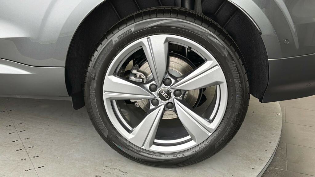 Audi Q3 1.5 Tfsi S Line S Tronic Soundvision Pack Grey #5