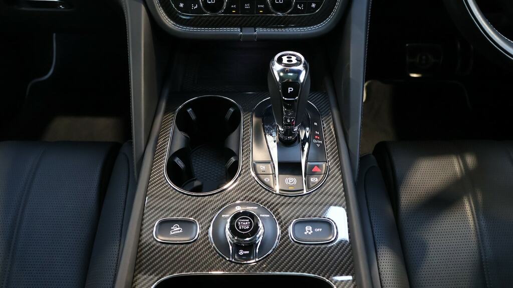 Bentley Bentayga Azure V8 #32