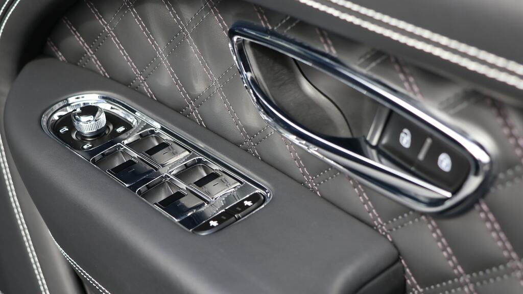 Bentley Bentayga Azure V8 #20