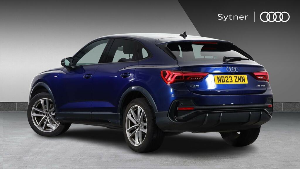 Audi Q3 35 Tfsi Black Edition Blue #3