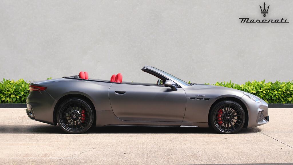 Maserati GranCabrio 3.0 V6 Trofeo Grey #2