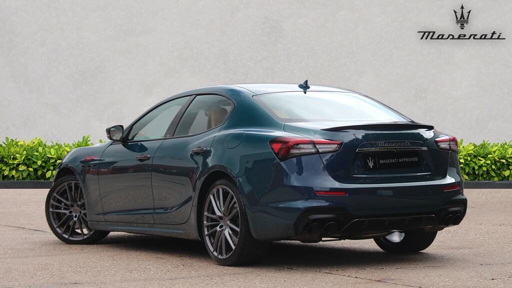 Maserati Ghibli V8 334 Ultima Blue #4