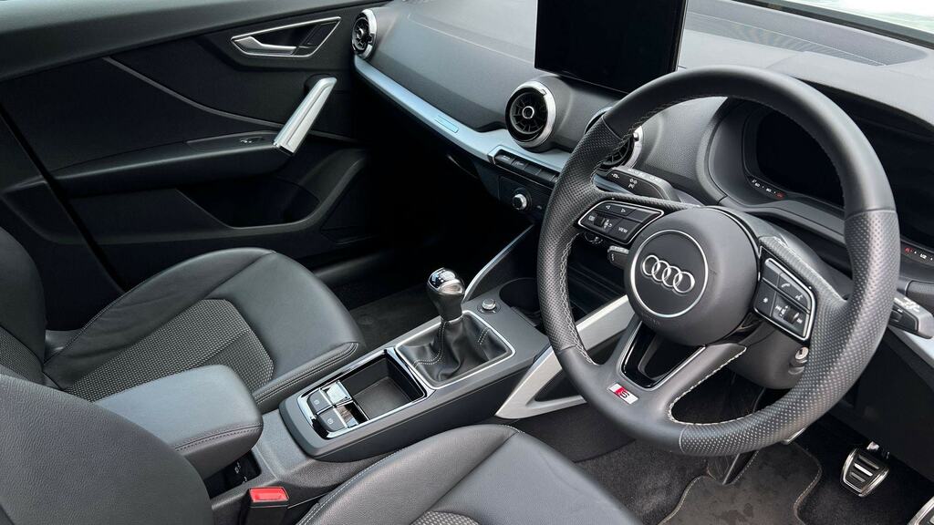 Audi Q2 30 Tfsi 116 S Line Silver #6