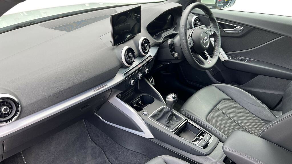 Audi Q2 30 Tfsi 116 S Line Silver #2
