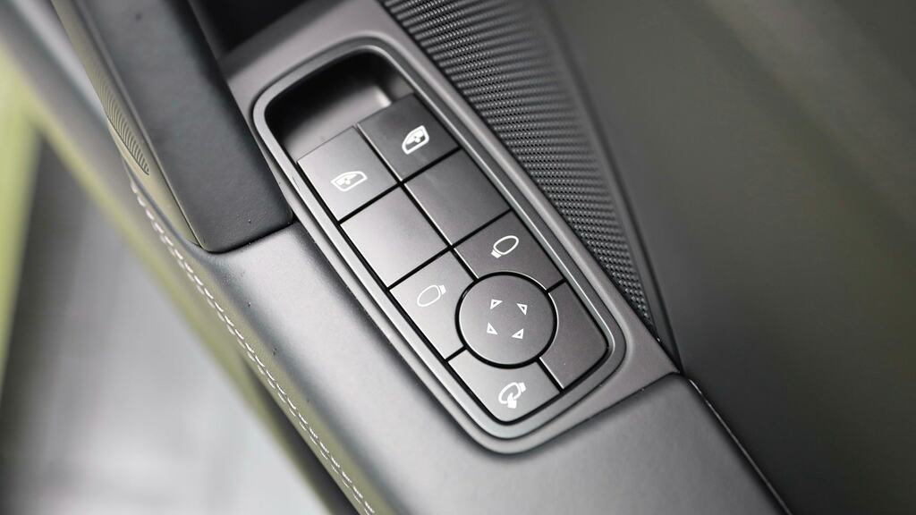 Porsche 911 2dr Pdk Grey #25