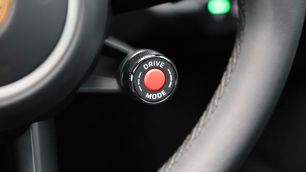 Porsche 911 2dr Pdk Grey #15