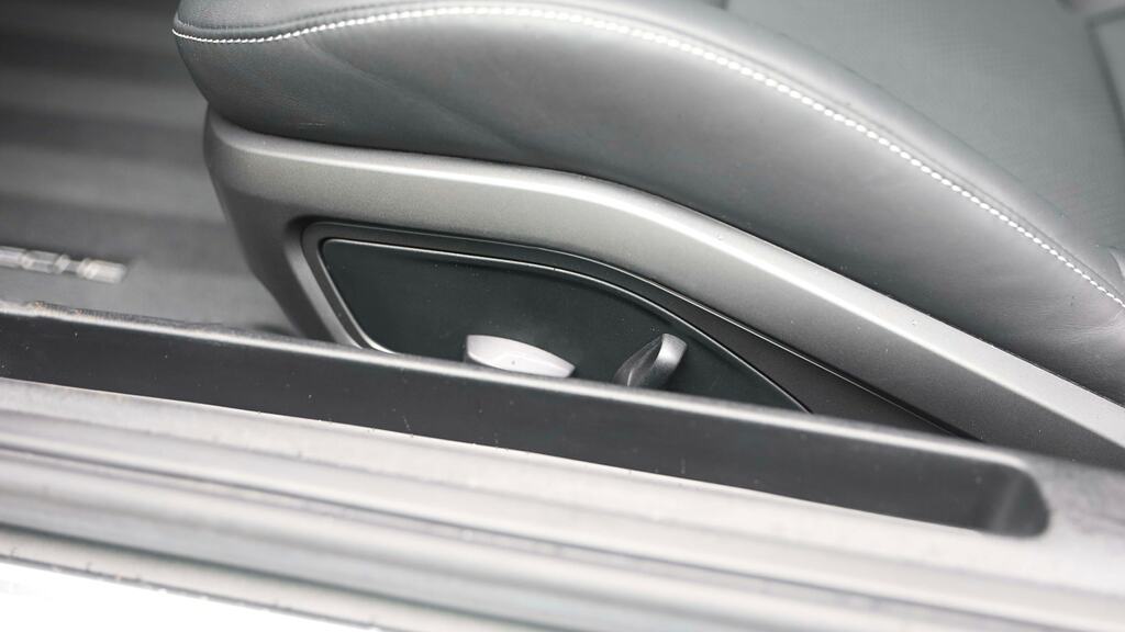 Porsche 911 2dr Pdk Grey #26