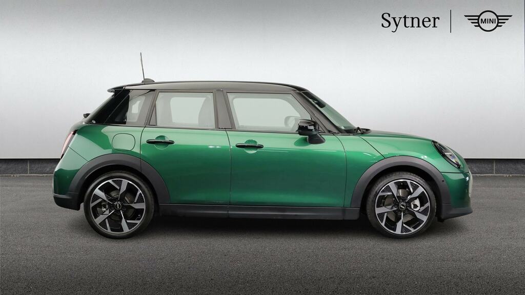 Mini Hatch 1.5 C Exclusive VK74YMA Green #3