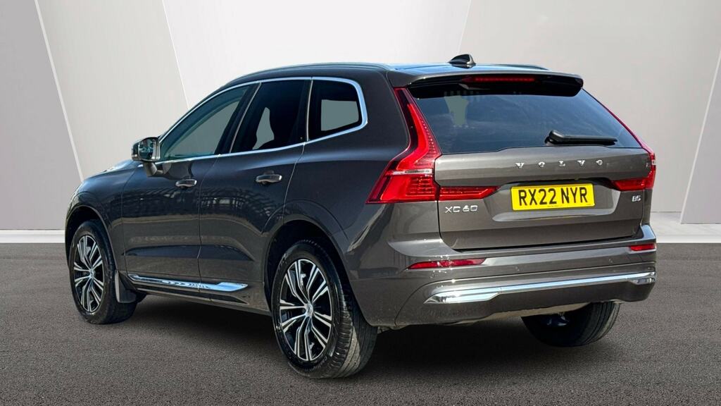 Volvo XC60 2.0 B5p Inscription Geartronic Grey #2