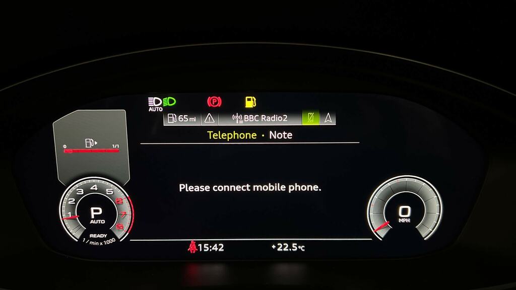 Audi A4 Avant 35 Tfsi Technik S Tronic White #26