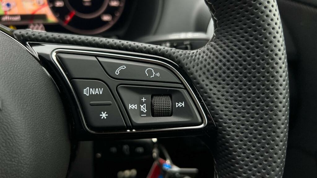 Audi Q2 35 Tfsi S Line S Tronic Tech Grey #18