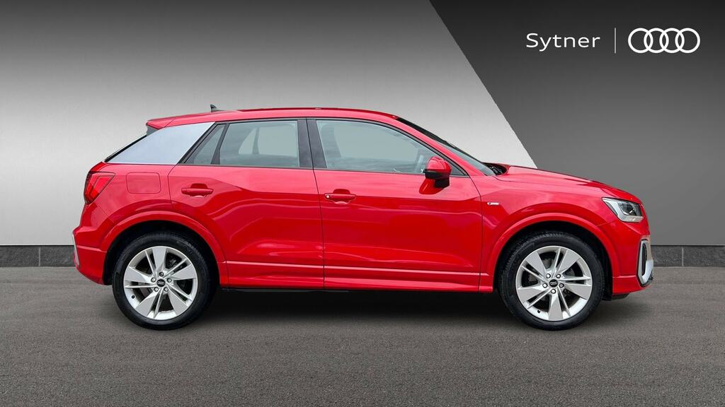 Audi Q2 35 Tfsi S Line Cs Red #4
