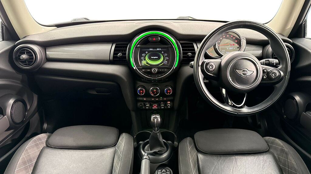 Mini Hatch 1.5 Cooper Chili Pack Green #4