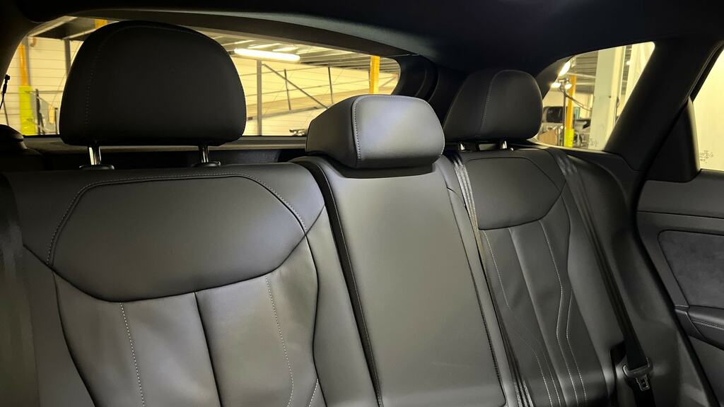 Audi Q3 1.5 E-hybrid Launch Edition Plus Sportback Pet Blue #16