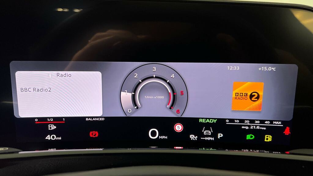 Audi Q3 1.5 E-hybrid Launch Edition Plus Sportback Pet Blue #26