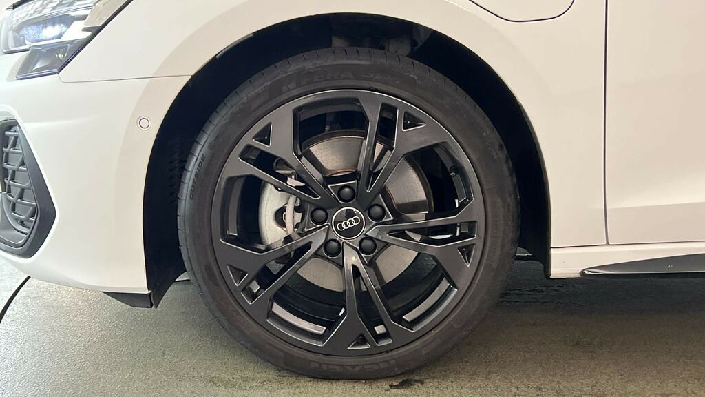 Audi A3 40 Tfsi E Black Edition S Tronic Tech Pack White #5