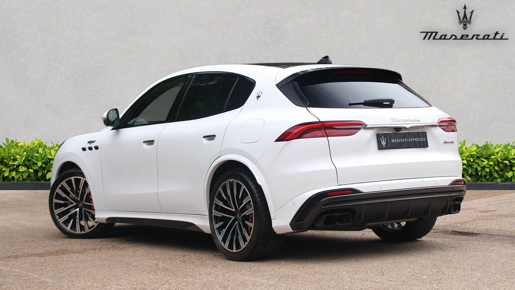 Maserati Grecale V6 Trofeo White #4