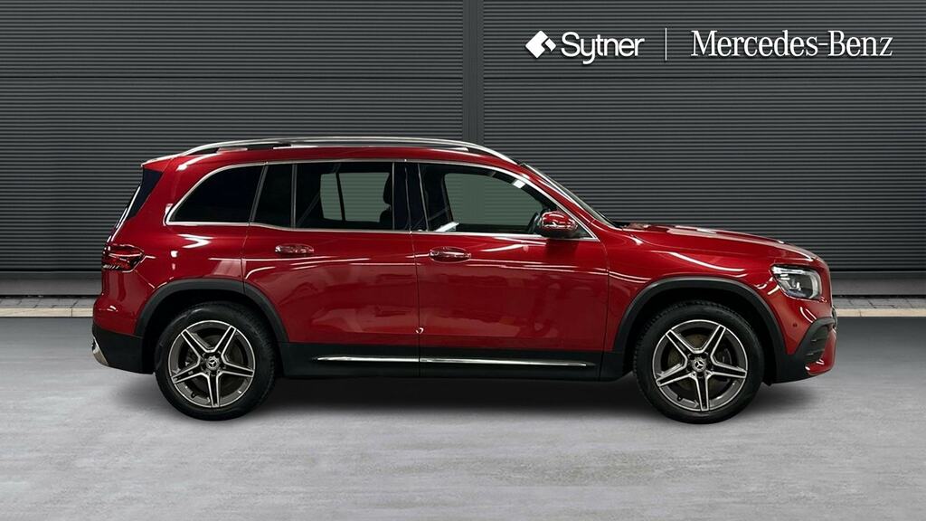 Mercedes-Benz GLB Class Glb 200 Amg Line Premium Plus 7G-tronic Red #4