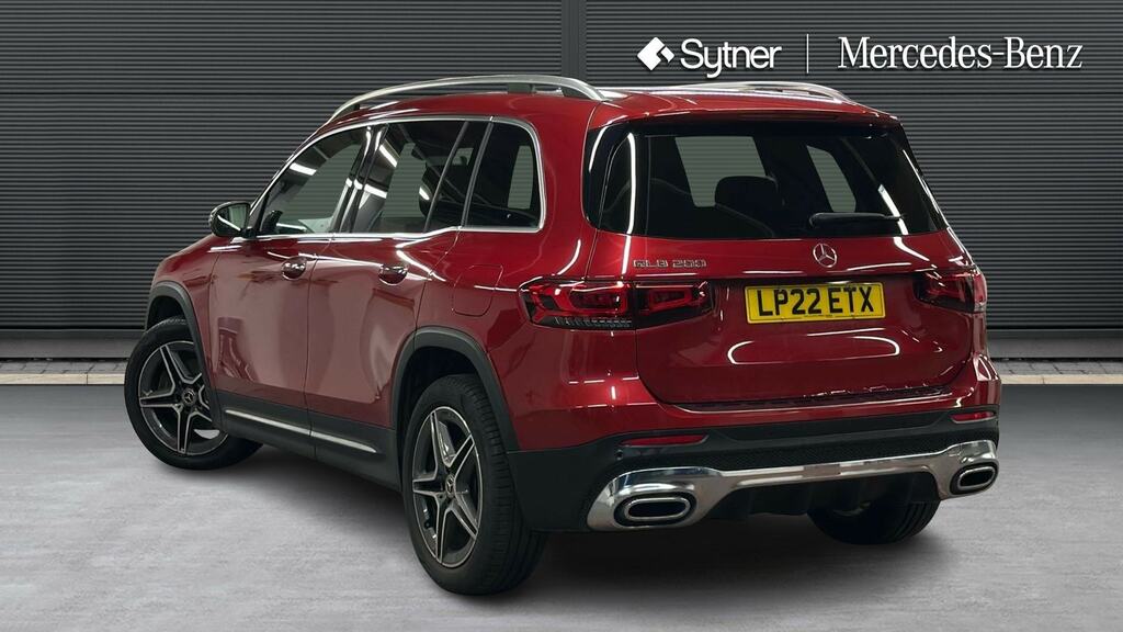 Mercedes-Benz GLB Class Glb 200 Amg Line Premium Plus 7G-tronic Red #2