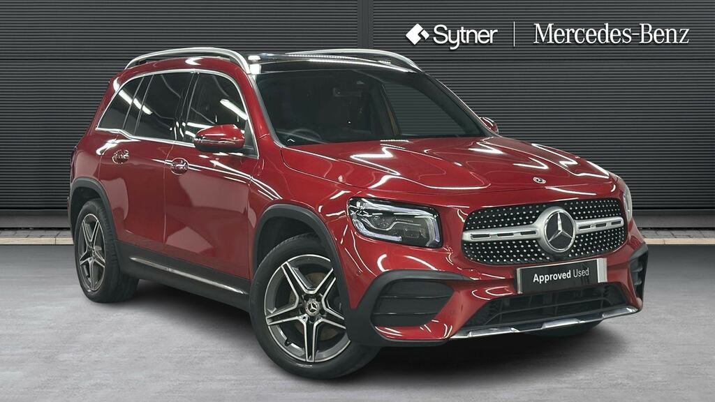Mercedes-Benz GLB Class Glb 200 Amg Line Premium Plus 7G-tronic Red