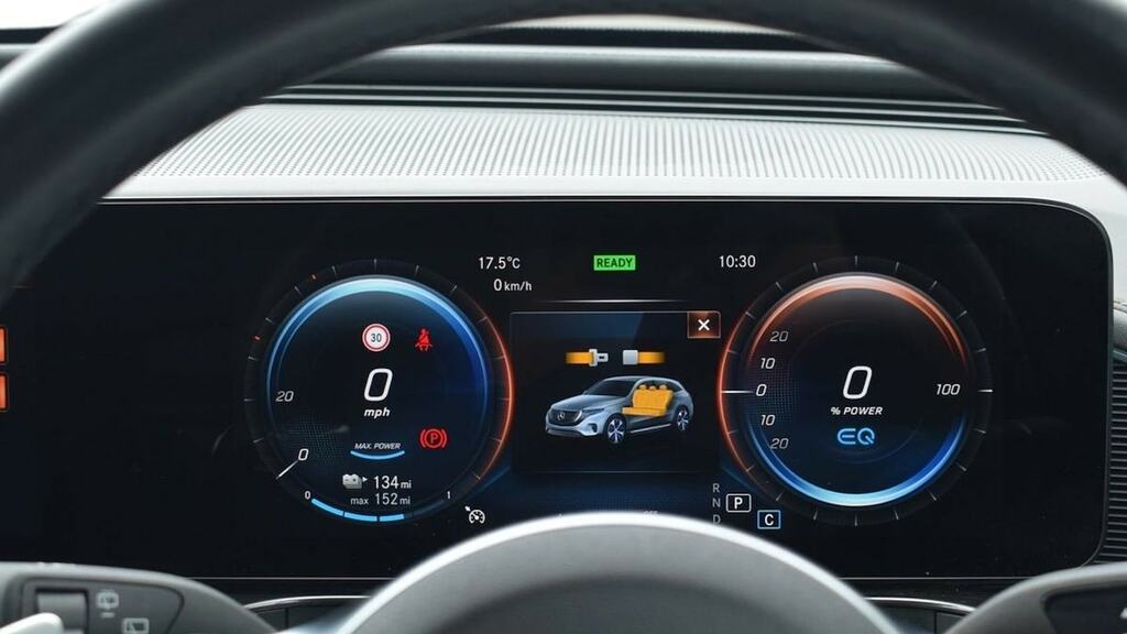 Mercedes-Benz EQC Eqc 400 300Kw Amg Line Edition 80Kwh Blue #5