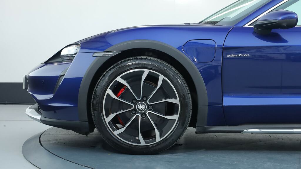 Porsche Taycan 420Kw 4S 93Kwh Blue #3
