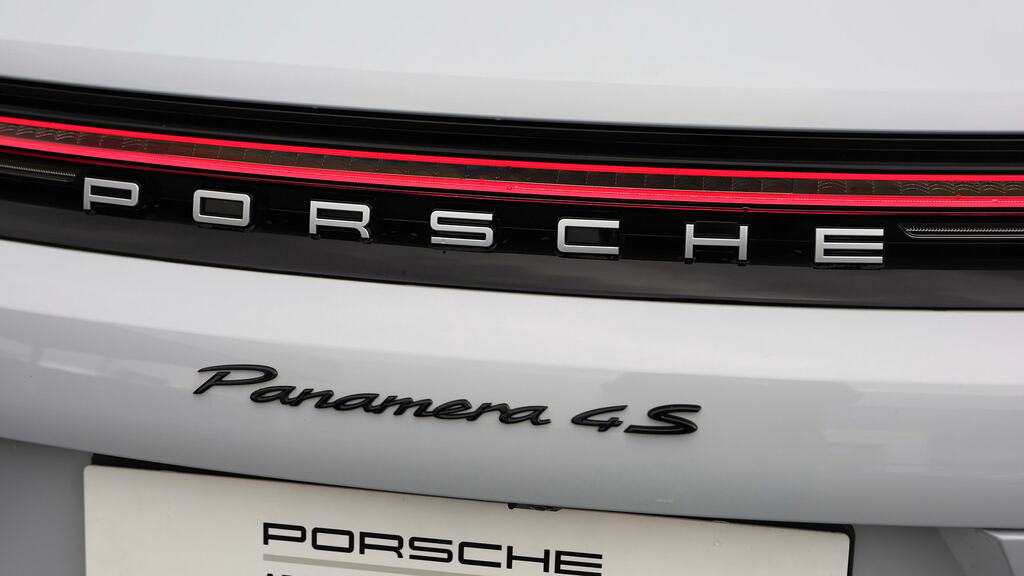 Porsche Panamera 4 E-hybrid S-a 2024 Grey #31