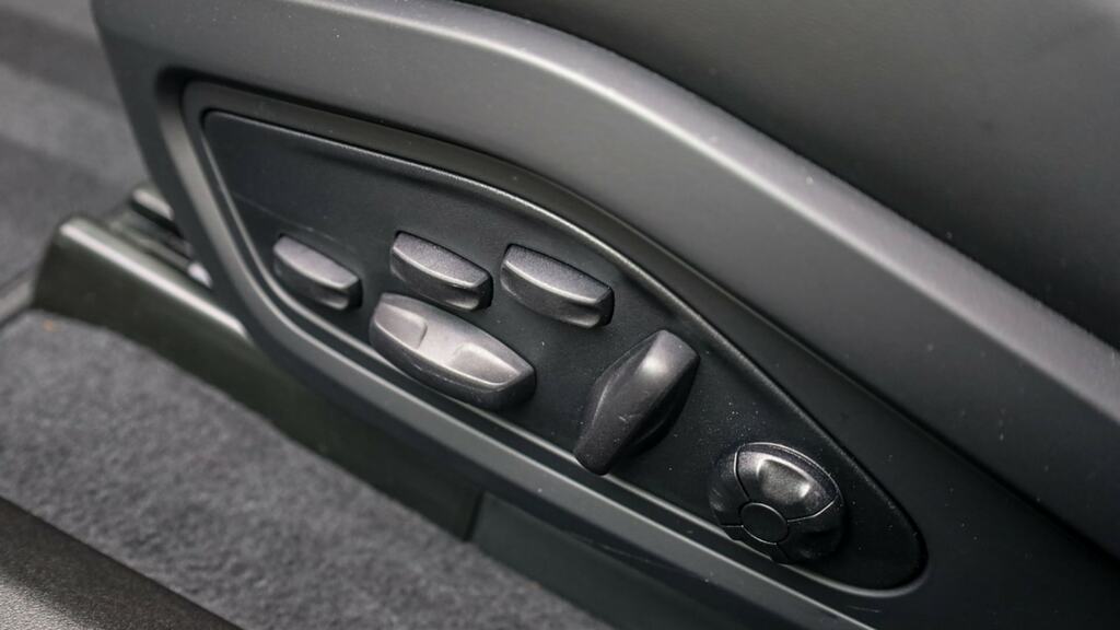 Porsche Taycan Performance Plus 105Kwh Black Edition Saloon E ND75ZWS Black #29