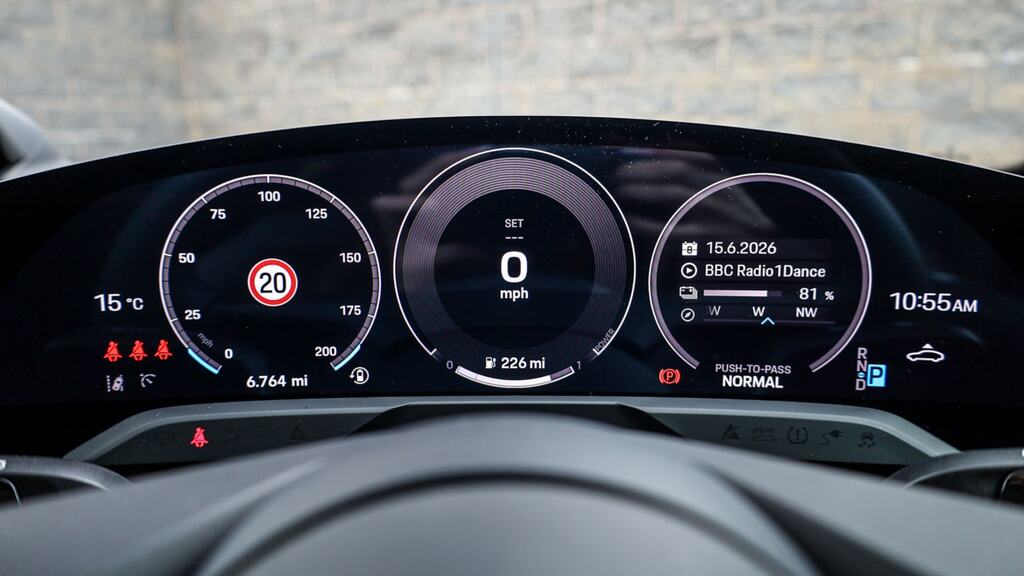 Porsche Taycan Performance Plus 105Kwh Black Edition Saloon E ND75ZWS Black #16