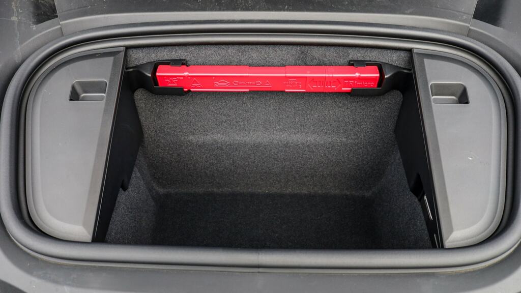 Porsche Taycan Performance Plus 105Kwh Black Edition Saloon E ND75ZWS Black #33